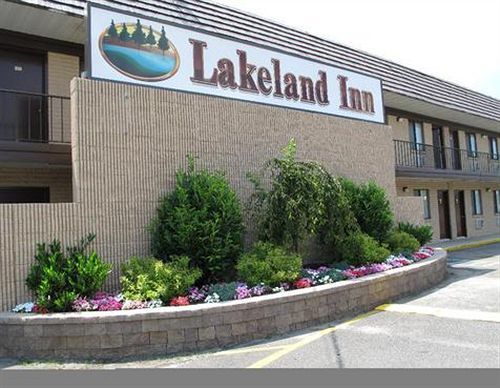 Lakeland Inn - Bohemia Extérieur photo