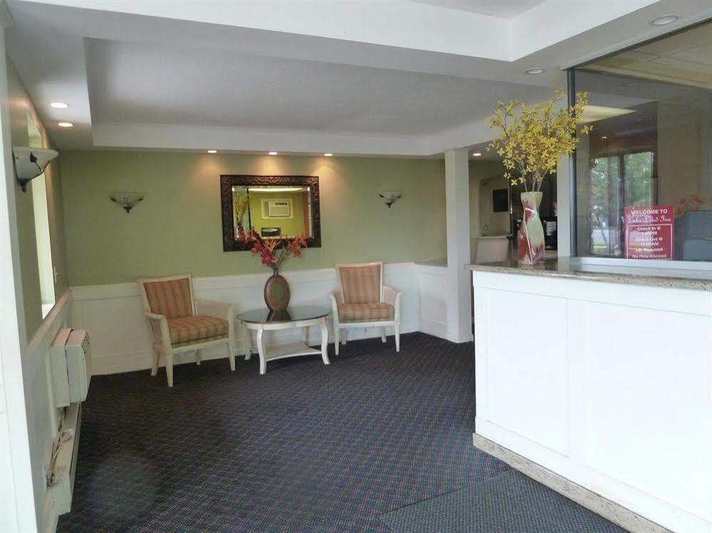 Lakeland Inn - Bohemia Extérieur photo